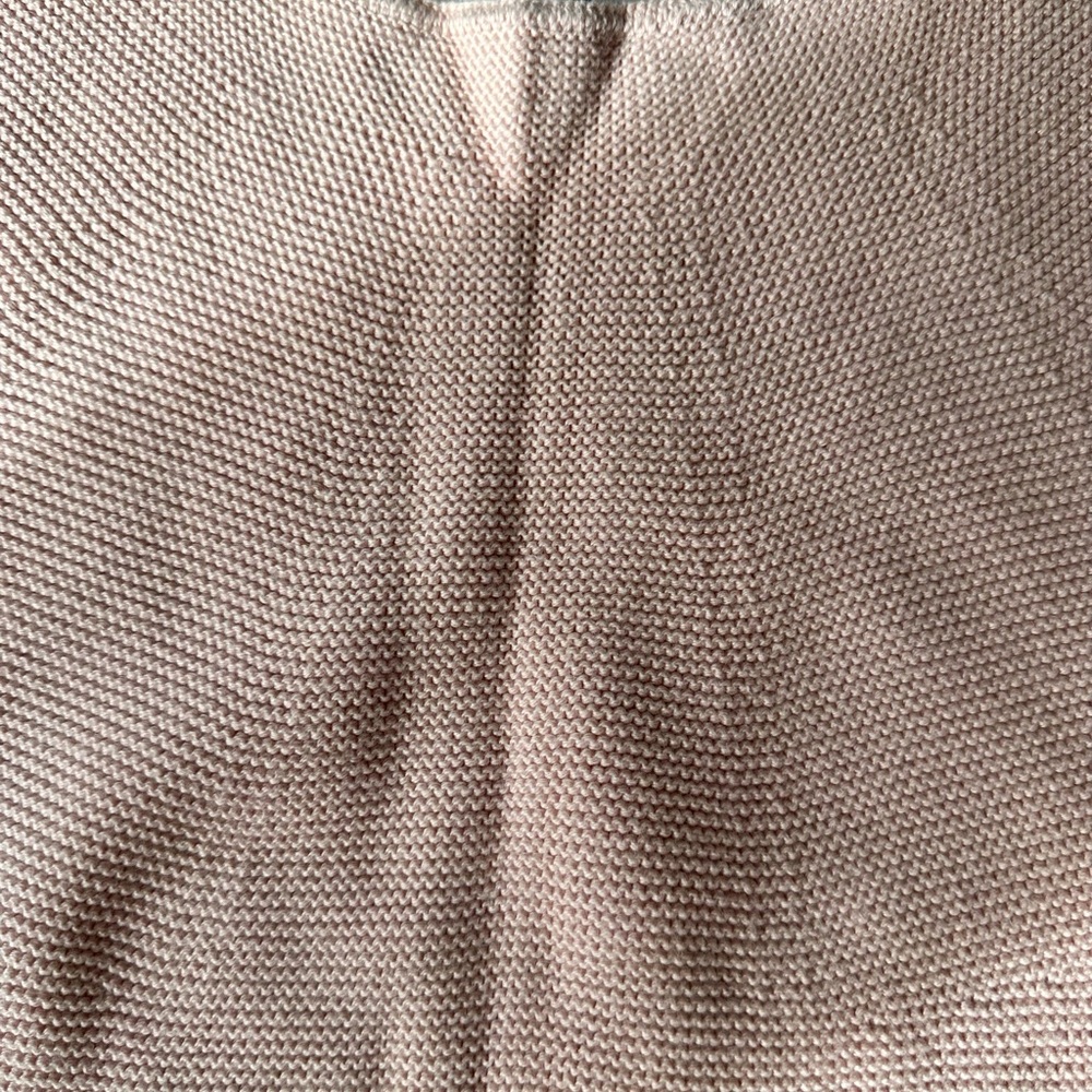Uniqlo Dusty Pink Textured Knit Crewneck Sweater | Raglan Sleeve Pullover - Picture 8 of 10